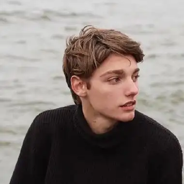 6686体育官网高级作者Edmund