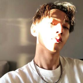 6686体育官网合作伙伴Charlie