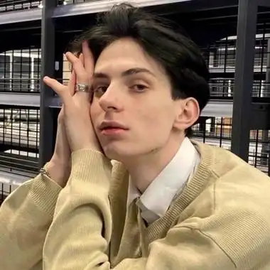 6686体育官网银牌作者Alexander