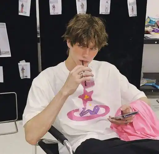 6686体育官网铁牌作者旧时风