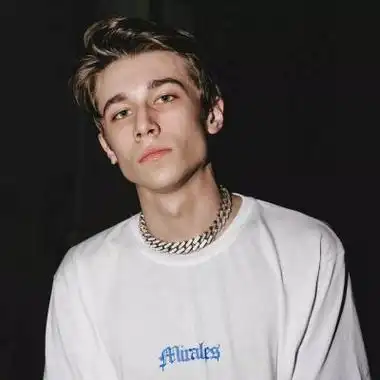 6686体育官网特邀作者Elspeth