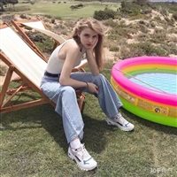 6686体育官网海外作者挽手叙旧