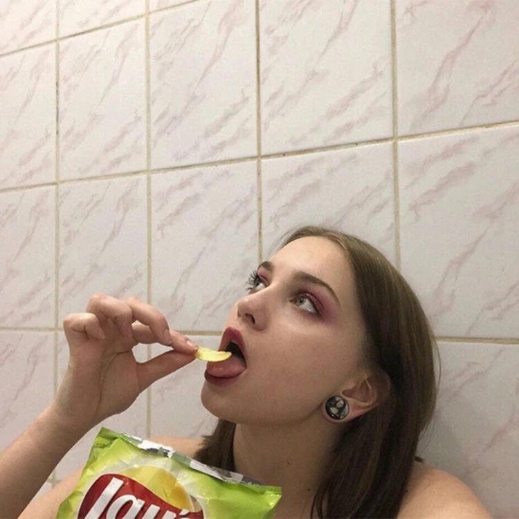 6686体育官网铁牌作者Jolene