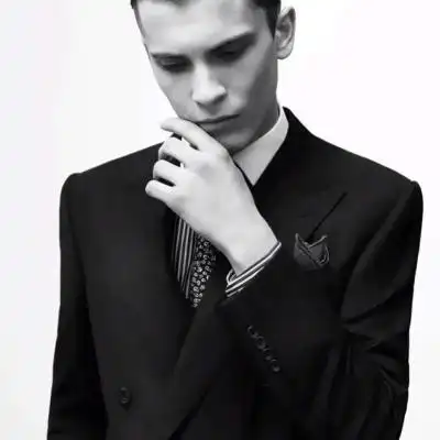 6686体育官网首席作者水底沉星