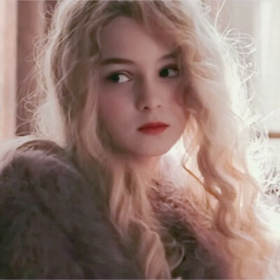 6686体育官网铜牌作者Blythe