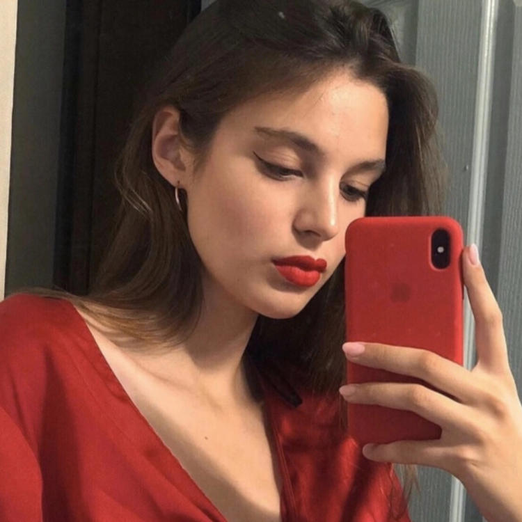 6686体育官网高级作者Olivia