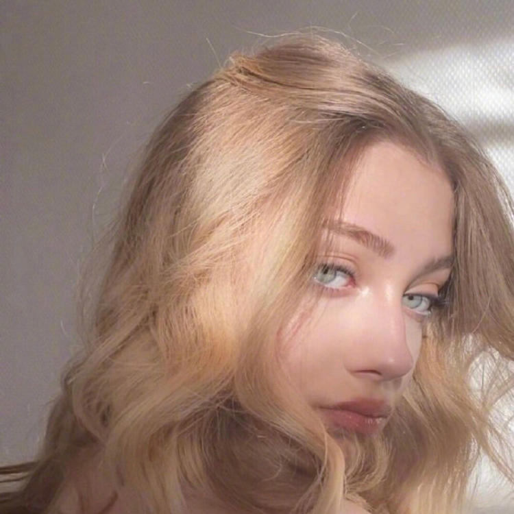 6686体育官网铜牌作者Bonnie