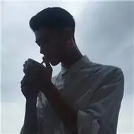 6686体育官网铁牌作者Greta