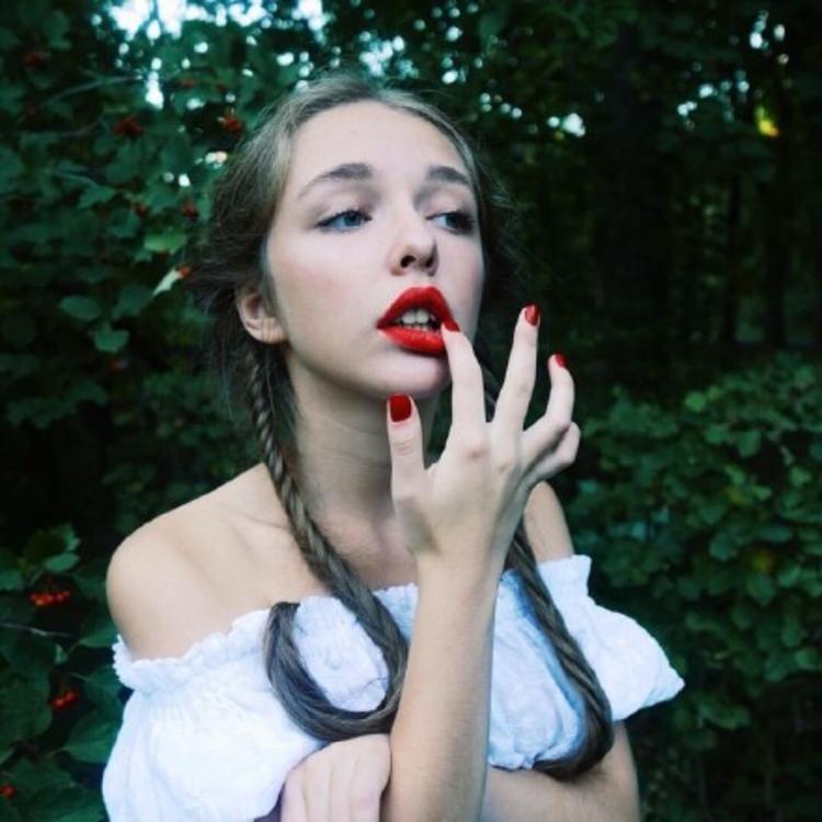 6686体育官网铜牌作者Maya