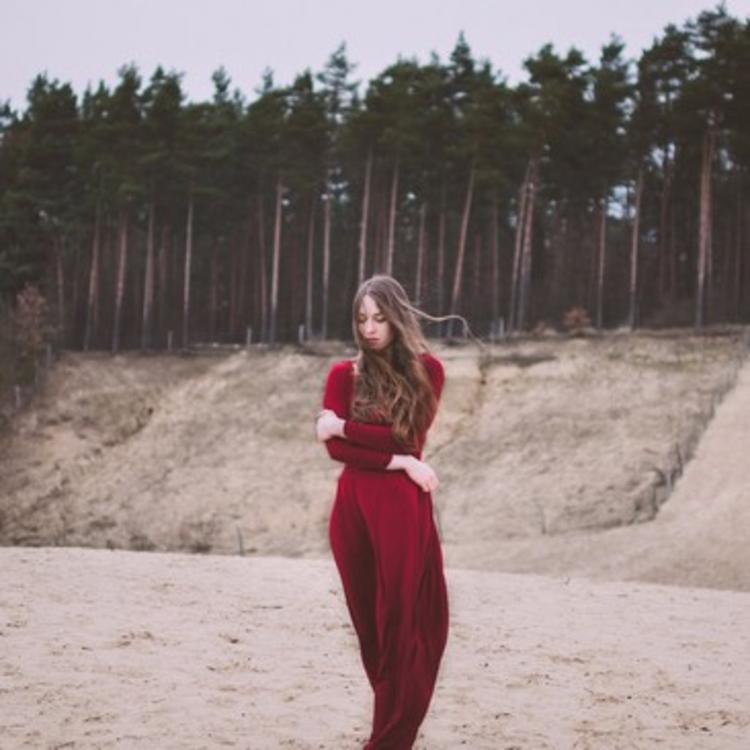 6686体育官网铜牌作者Clementine