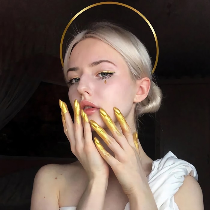 6686体育官网铜牌作者Blythe