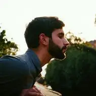 6686体育官网铁牌作者Kira