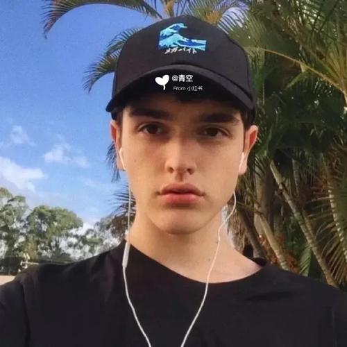 6686体育官网首席作者Clementine