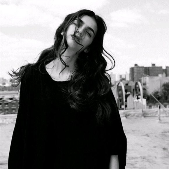 6686体育官网金牌作者Yvonne