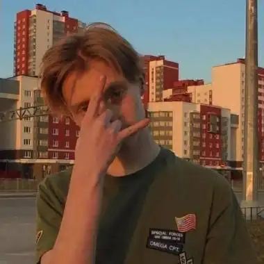 6686体育官网铜牌作者Ursula