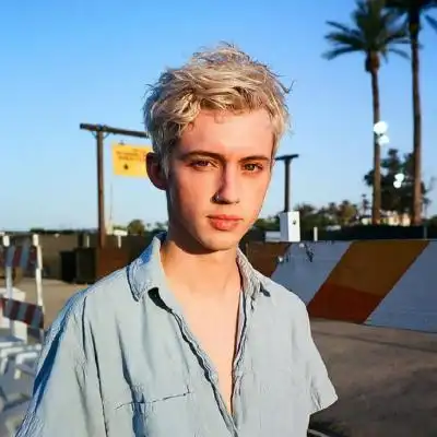 6686体育官网合作伙伴长辞笙