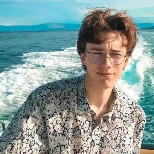 6686体育官网中级作者Bridget