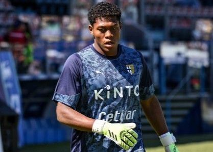 米体：铃木彩艳受伤，帕尔马可以考虑在冬窗前免签一名新守门员